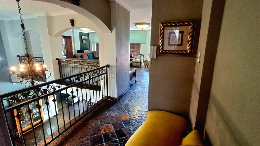 5 Bedroom Property for Sale in Roodia Free State